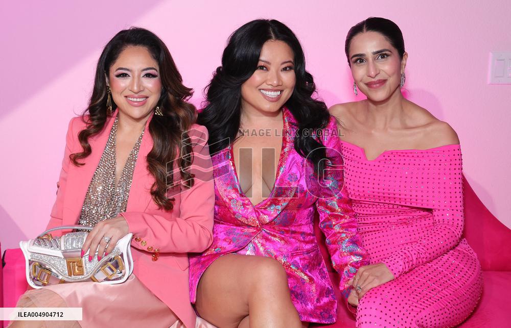 The Ladies of Porter Ranch x Glamlite Holiday Party - US