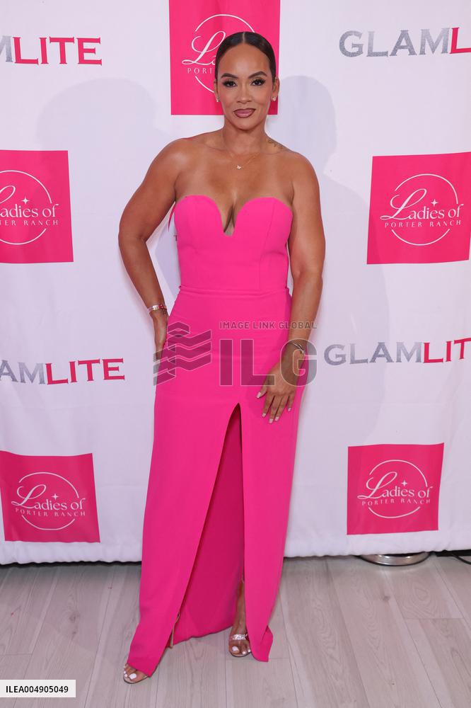 The Ladies of Porter Ranch x Glamlite Holiday Party - US