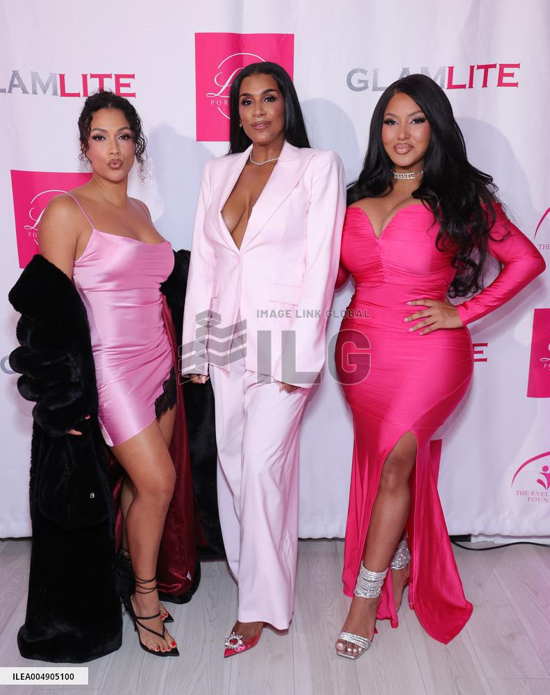 The Ladies of Porter Ranch x Glamlite Holiday Party - US