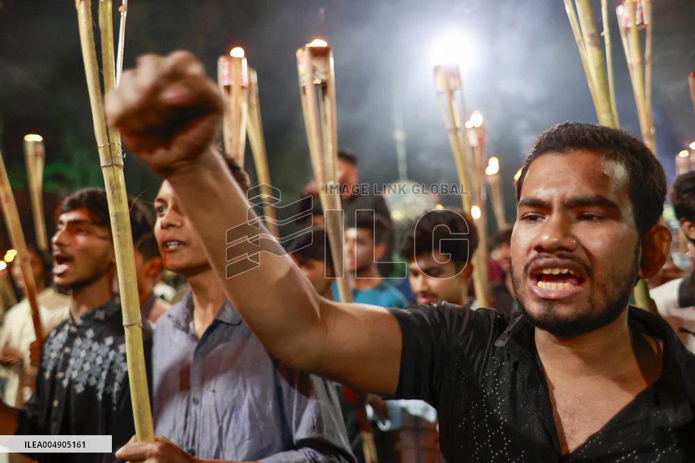 Students March With Torches Demanding Maximum Penalty for Hasina - Dhaka