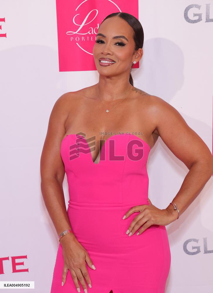 The Ladies of Porter Ranch x Glamlite Holiday Party - US