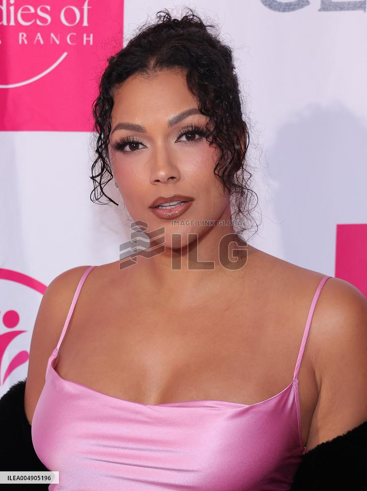 The Ladies of Porter Ranch x Glamlite Holiday Party - US