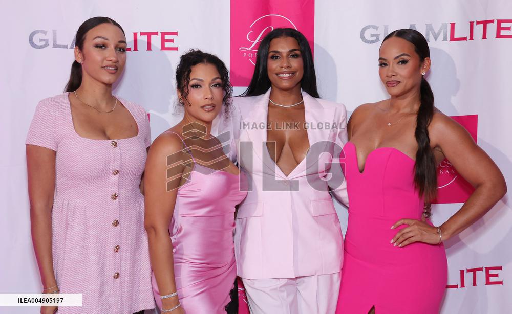 The Ladies of Porter Ranch x Glamlite Holiday Party - US