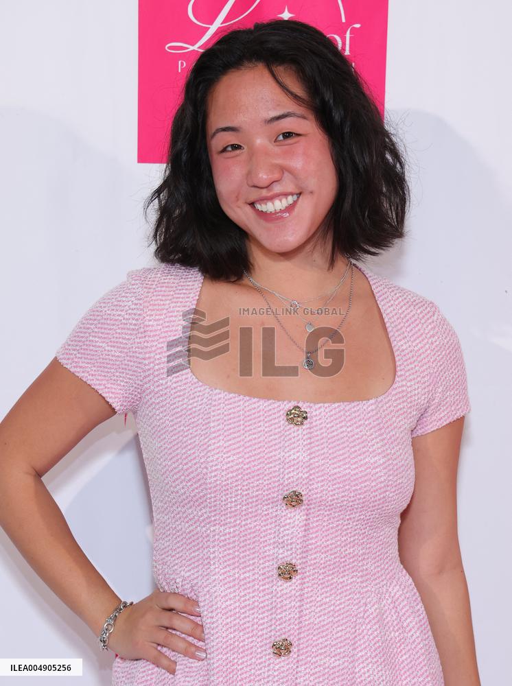 The Ladies of Porter Ranch x Glamlite Holiday Party - US