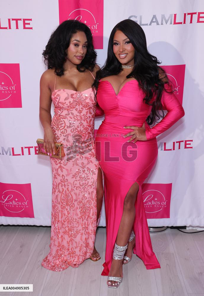 The Ladies of Porter Ranch x Glamlite Holiday Party - US