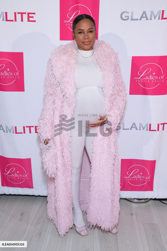 The Ladies of Porter Ranch x Glamlite Holiday Party - US