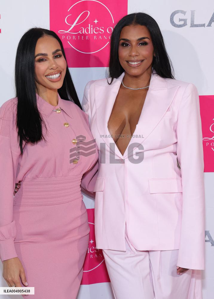 The Ladies of Porter Ranch x Glamlite Holiday Party - US