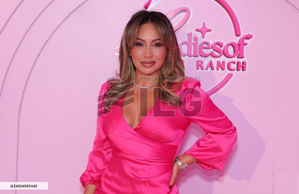 The Ladies of Porter Ranch x Glamlite Holiday Party - US