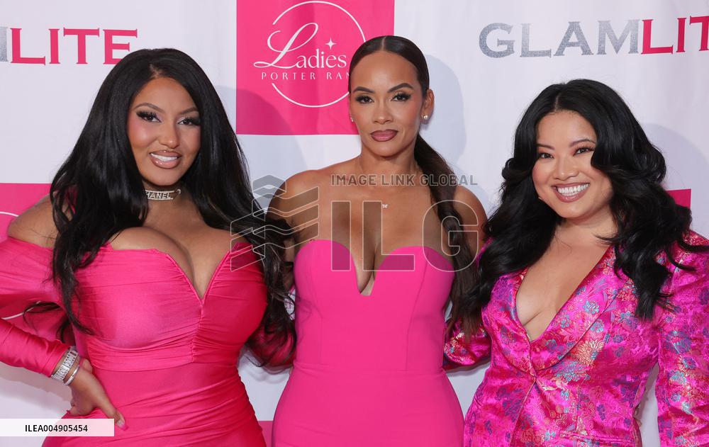 The Ladies of Porter Ranch x Glamlite Holiday Party - US