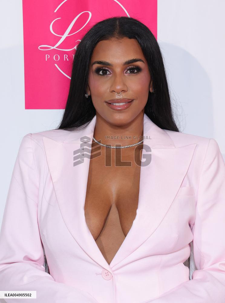 The Ladies of Porter Ranch x Glamlite Holiday Party - US