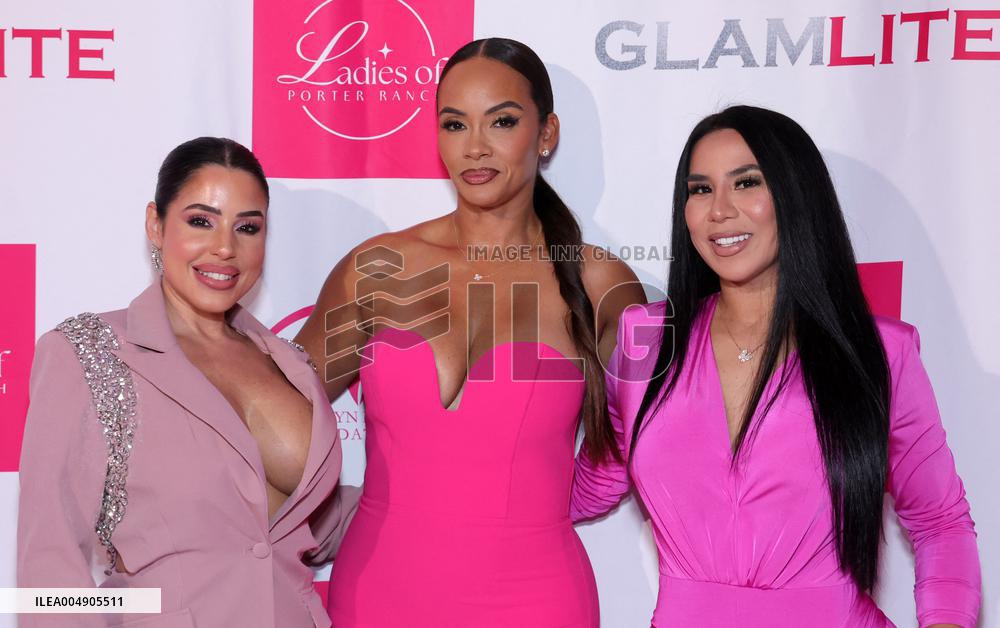 The Ladies of Porter Ranch x Glamlite Holiday Party - US