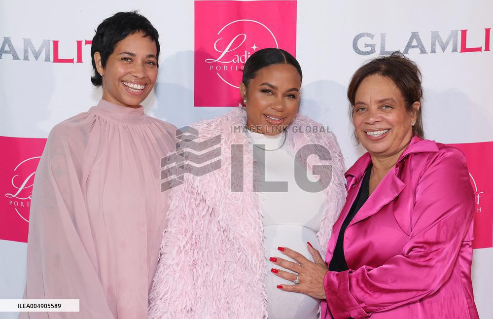 The Ladies of Porter Ranch x Glamlite Holiday Party - US