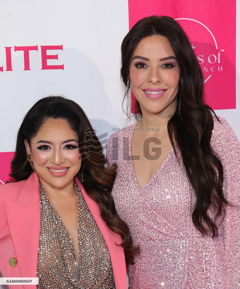 The Ladies of Porter Ranch x Glamlite Holiday Party - US