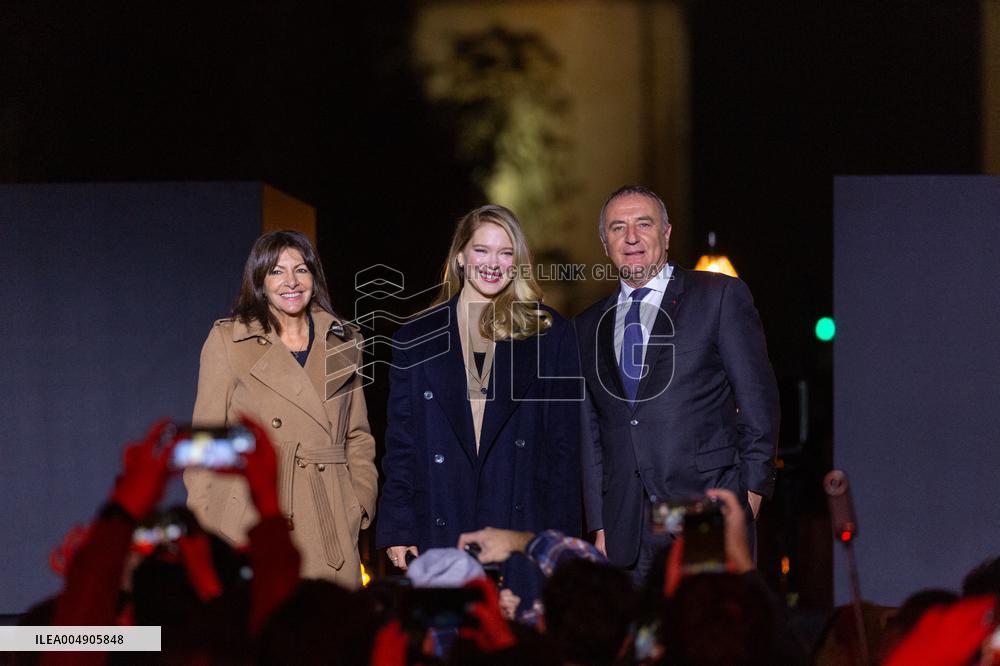 Champs Elysees Launches Christmas Lights NB