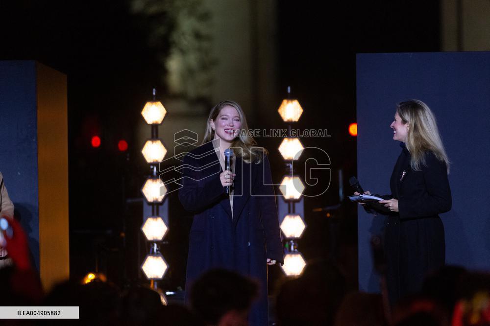 Champs Elysees Launches Christmas Lights NB