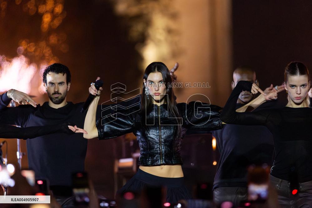 Champs Elysees Launches Christmas Lights NB