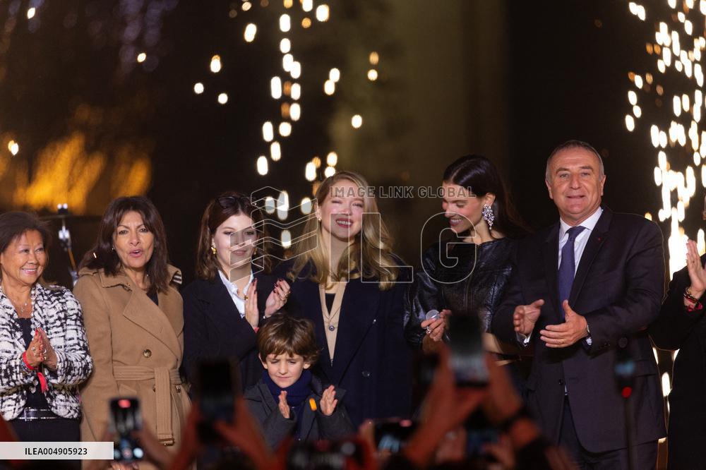 Champs Elysees Launches Christmas Lights NB