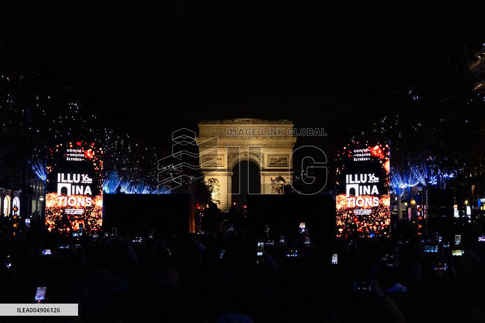 Champs Elysees Launches Christmas Lights NB