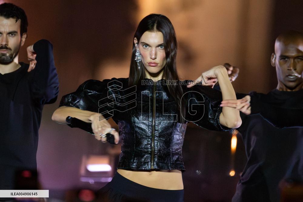 Champs Elysees Launches Christmas Lights NB