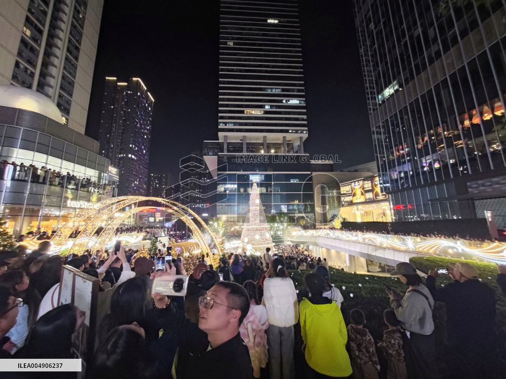 Giant Christmas Tree in Chongqing