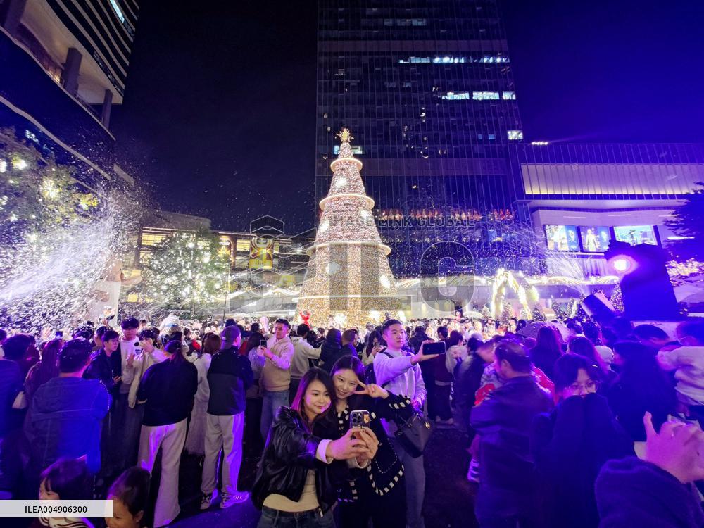 Giant Christmas Tree in Chongqing
