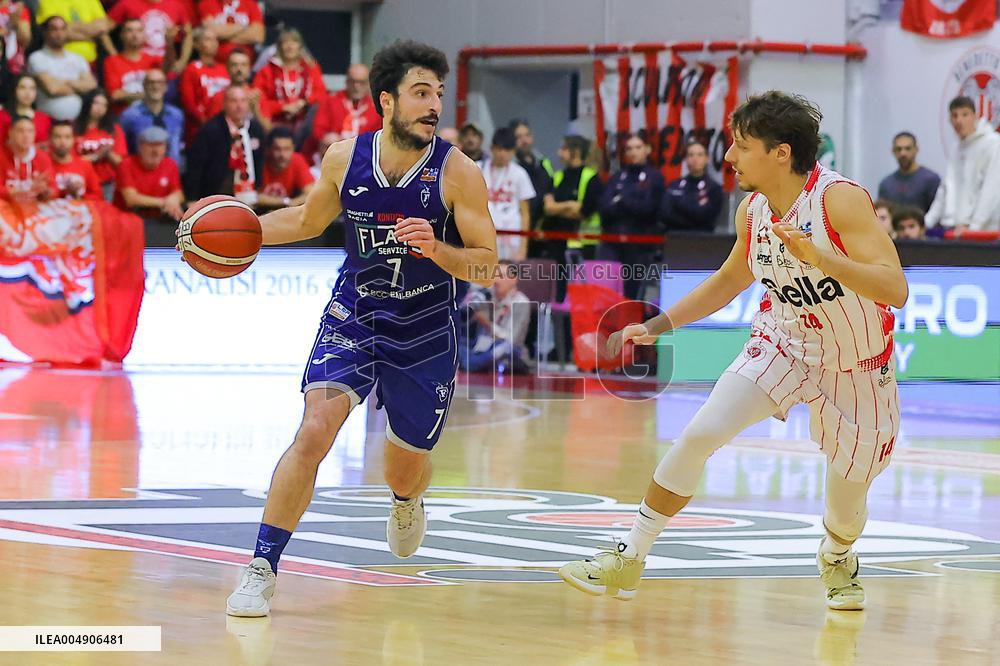BASKET - Serie A2 - Sella Cento vs Fortitudo Bologna