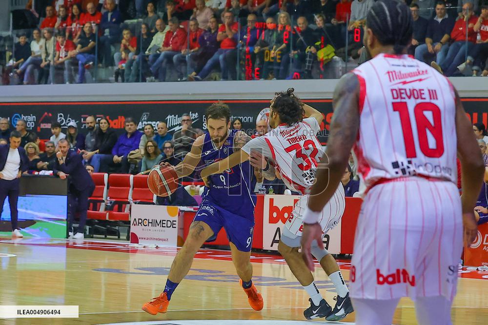 BASKET - Serie A2 - Sella Cento vs Fortitudo Bologna