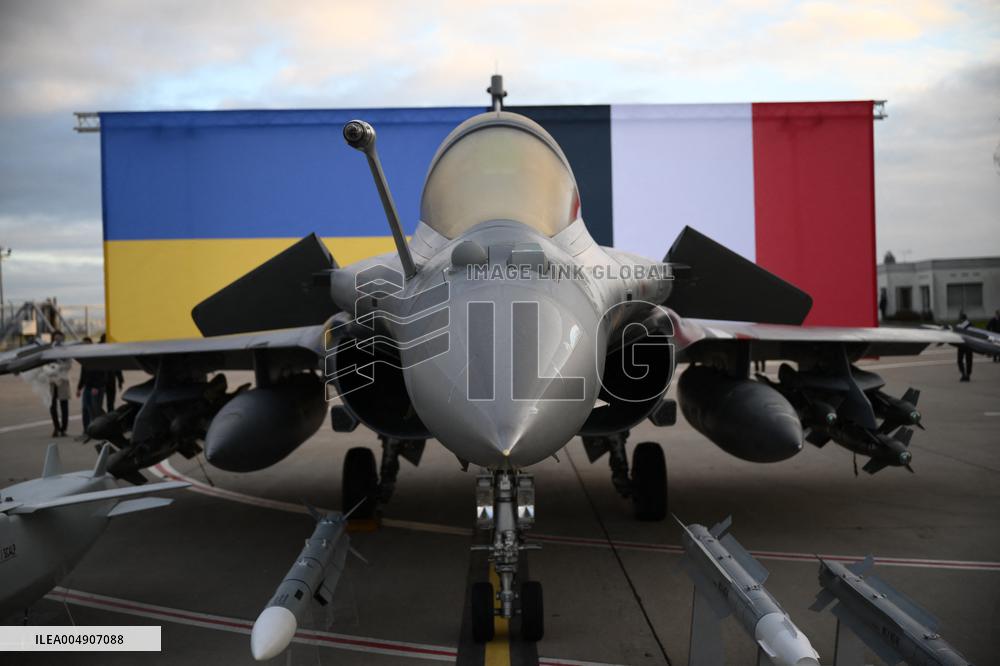 Volodymyr Zelensky Arrival Visit - Villacoublay