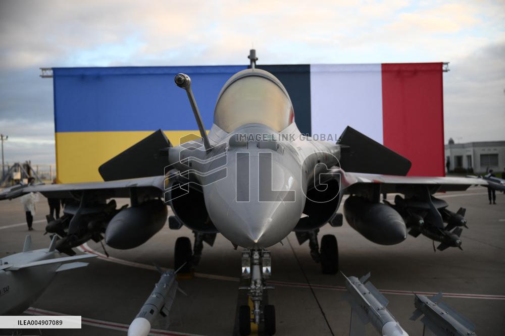 Volodymyr Zelensky Arrival Visit - Villacoublay