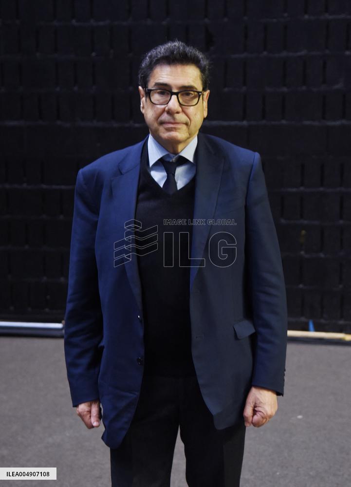 Meeting Of Bernard Cazeneuve For 2027 Presidential Election - Cergy-Pontoise