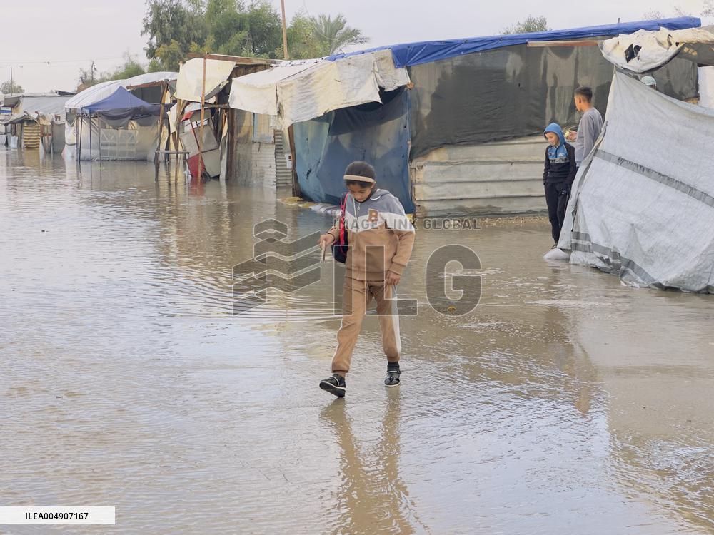 Weather Conditions Exacerbate Difficulties in Camps - Khan Yunis