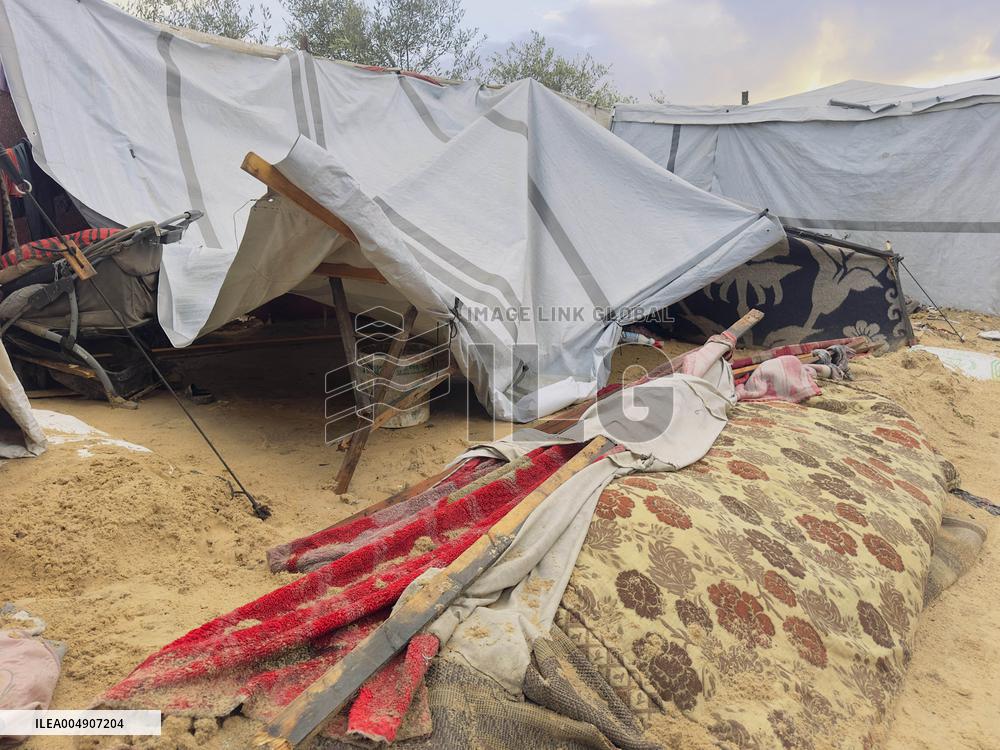 Weather Conditions Exacerbate Difficulties in Camps - Khan Yunis