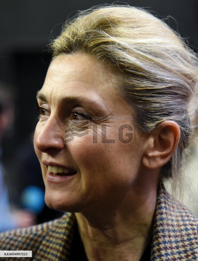 Meeting Of Bernard Cazeneuve For 2027 Presidential Election - Cergy-Pontoise