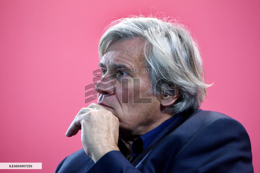 Meeting Of Bernard Cazeneuve For 2027 Presidential Election - Cergy-Pontoise