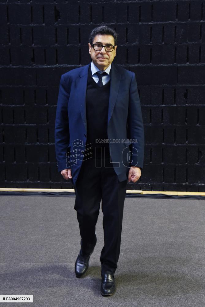 Meeting Of Bernard Cazeneuve For 2027 Presidential Election - Cergy-Pontoise