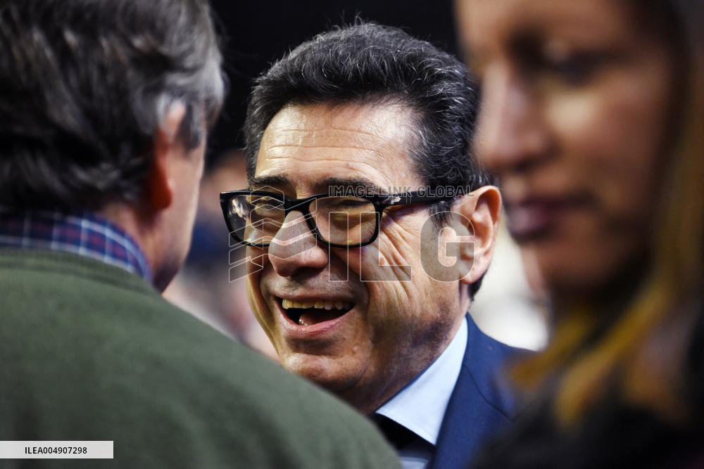 Meeting Of Bernard Cazeneuve For 2027 Presidential Election - Cergy-Pontoise