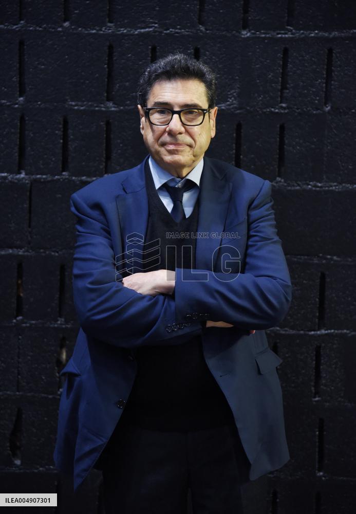 Meeting Of Bernard Cazeneuve For 2027 Presidential Election - Cergy-Pontoise