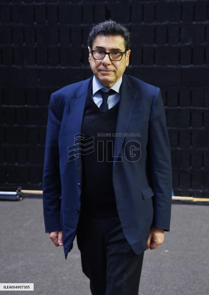 Meeting Of Bernard Cazeneuve For 2027 Presidential Election - Cergy-Pontoise