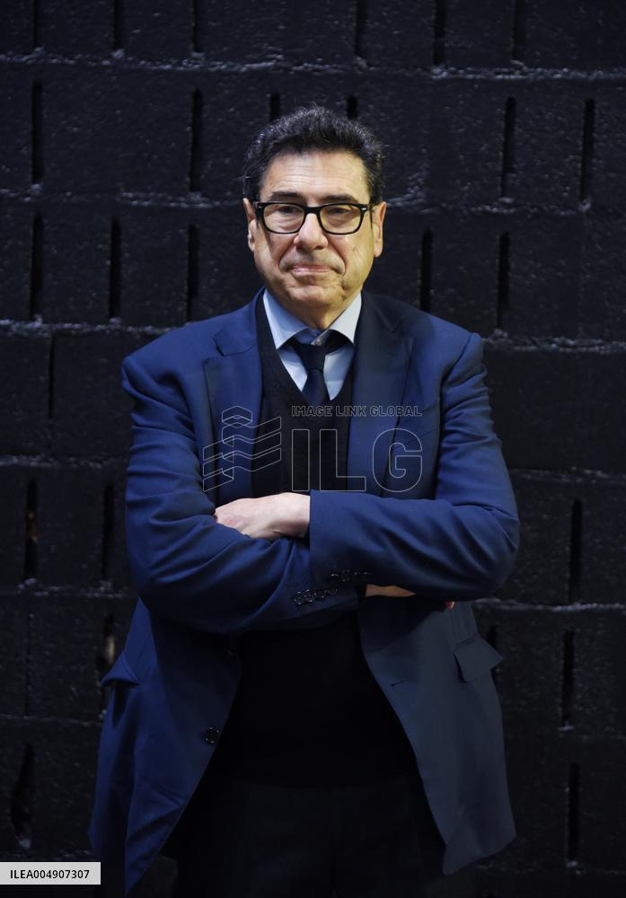 Meeting Of Bernard Cazeneuve For 2027 Presidential Election - Cergy-Pontoise