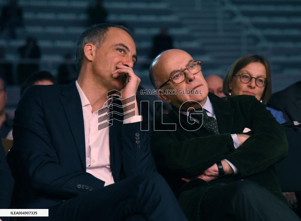 Meeting Of Bernard Cazeneuve For 2027 Presidential Election - Cergy-Pontoise