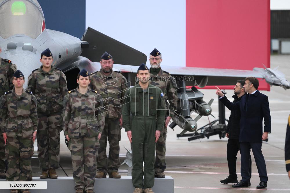 Volodymyr Zelensky Arrival Visit - Villacoublay