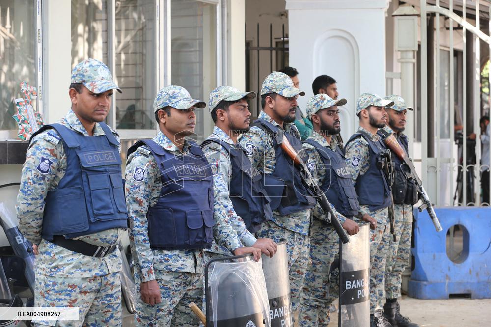 Clashes Outside the International Criminal Court - Dhaka