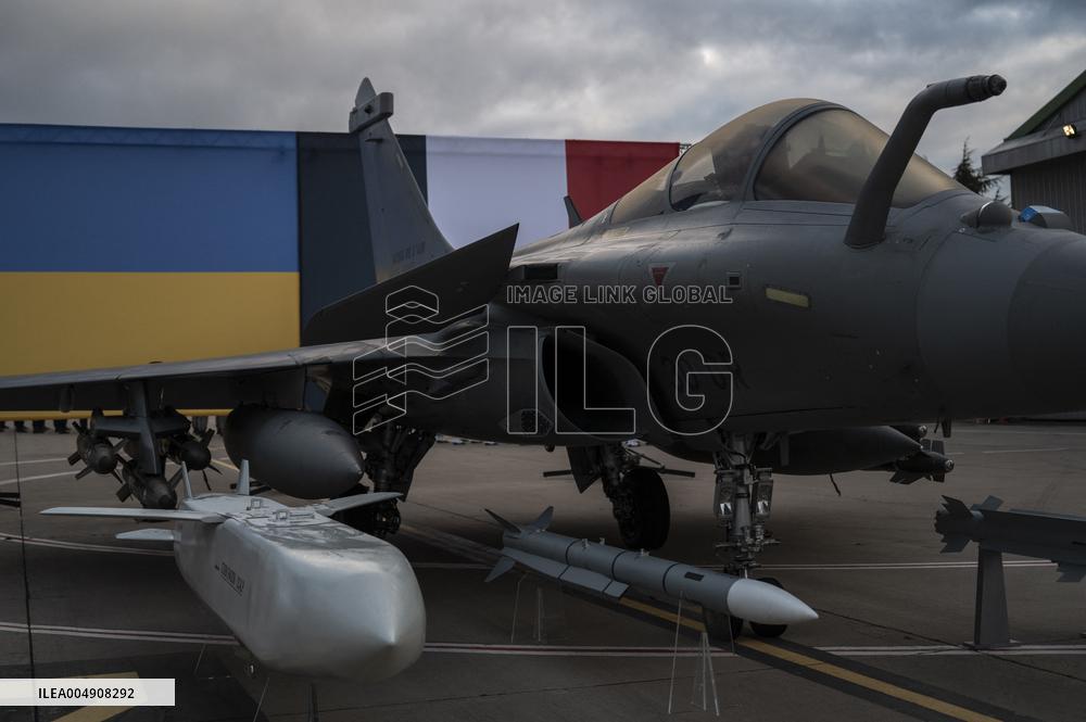 Volodymyr Zelensky Arrival Visit - Villacoublay