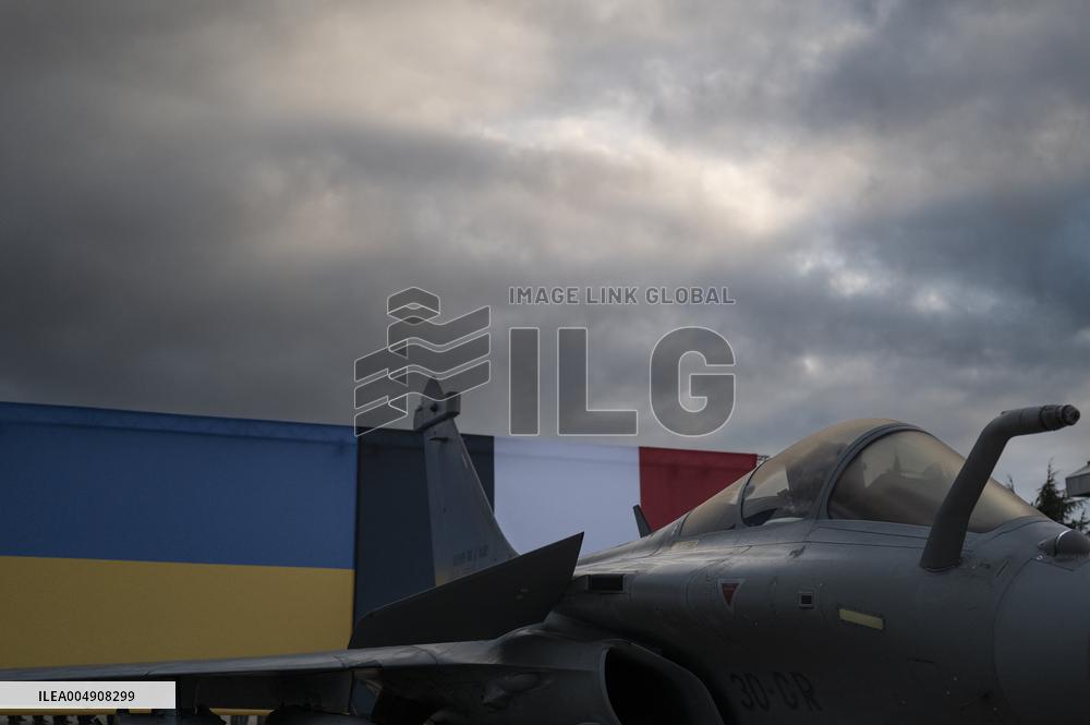 Volodymyr Zelensky Arrival Visit - Villacoublay