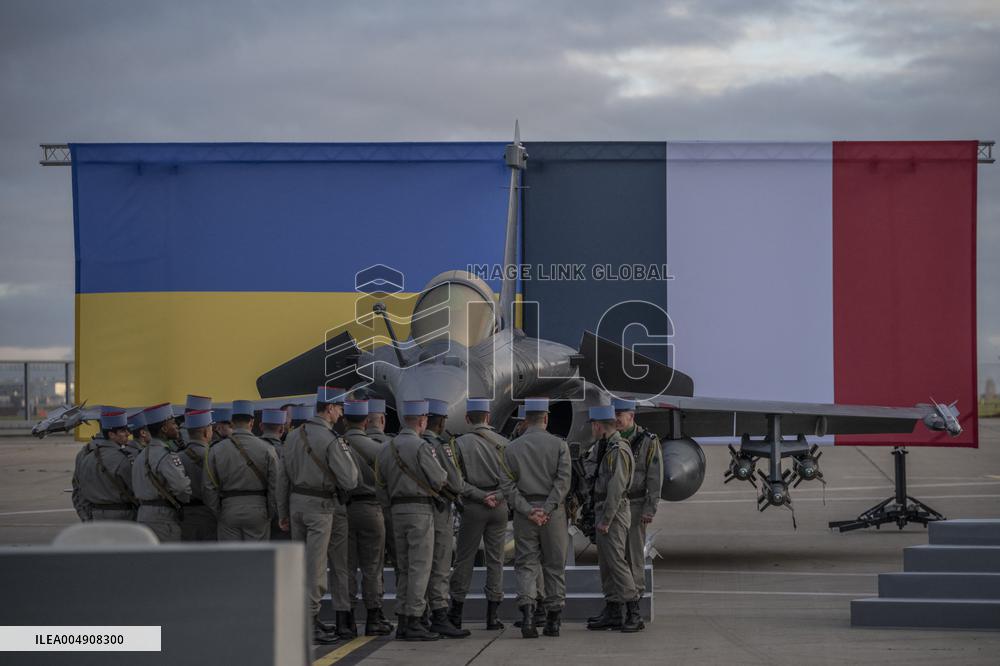 Volodymyr Zelensky Arrival Visit - Villacoublay