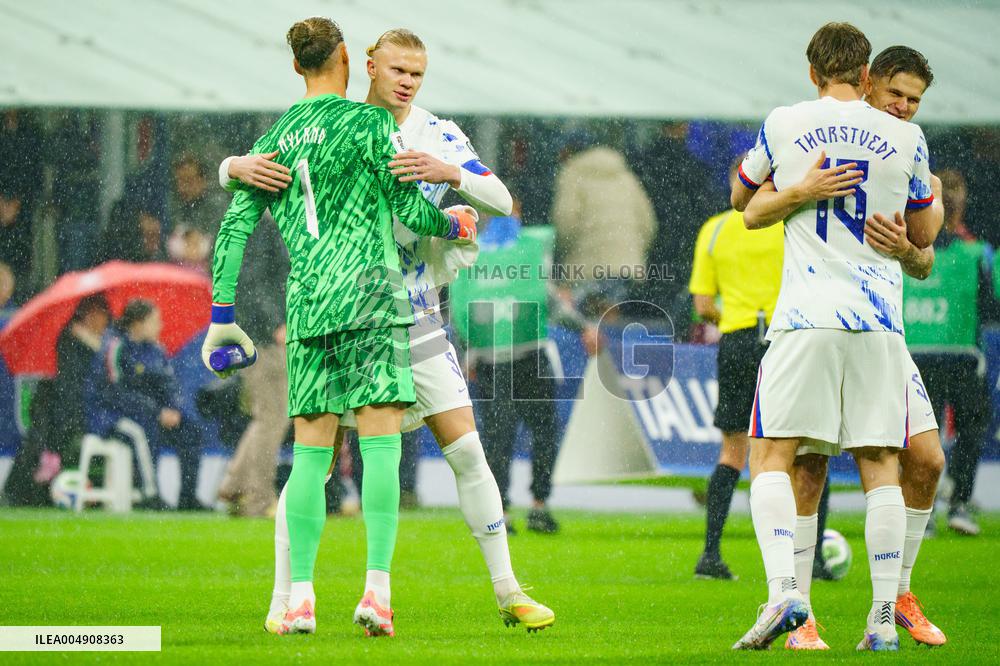 CALCIO - FIFA Mondiali - Qualifiers - Italy vs Norway