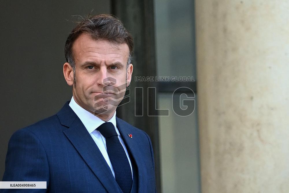 Volodymyr Zelensky Arrives at the Elysee Palace - Paris