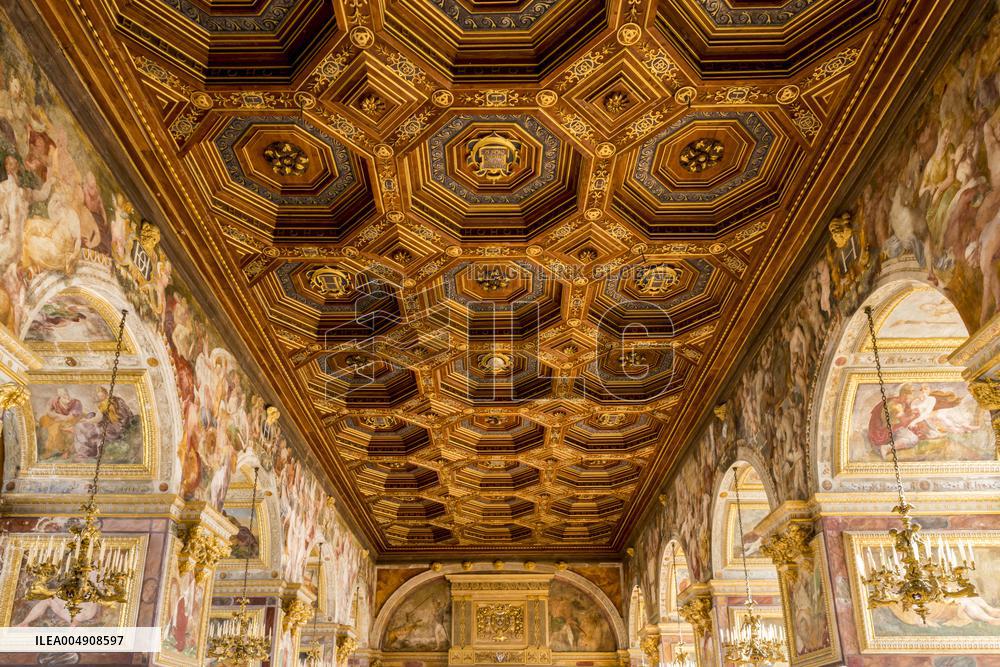 Illustration - Fontainebleau