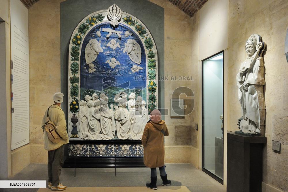 Illustration - Louvre Museum