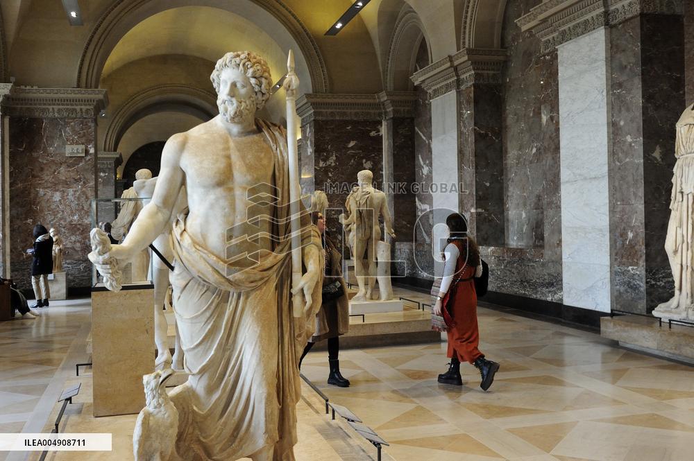 Illustration - Louvre Museum